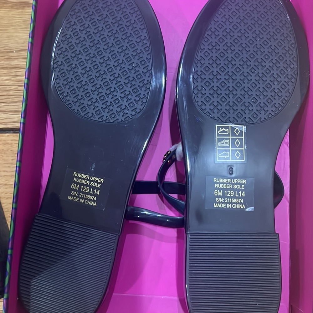 Tory Burch two-band jelly slide-shiny sandal, navy color, size 6, new with tag - Picture 2 of 7